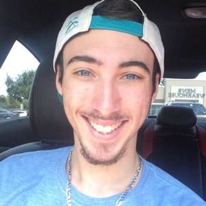 Meet your Posher, Brandon